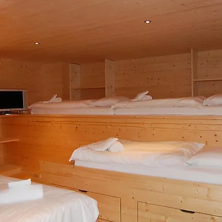 Plan Fey Sleeps 14 Wifi Ferienhaus